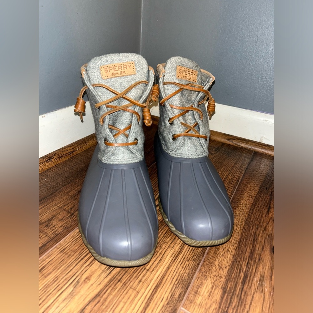SPERRY SALTWATER DUCK BOOTS